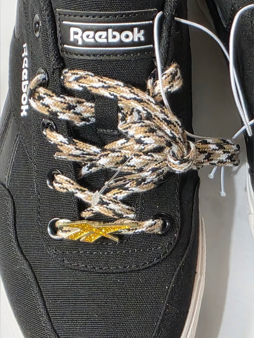 Reebok Classic Low-Top Black Sneakers With Brsided Laces And Goldtone Charm NWOT - Picture 2 of 7